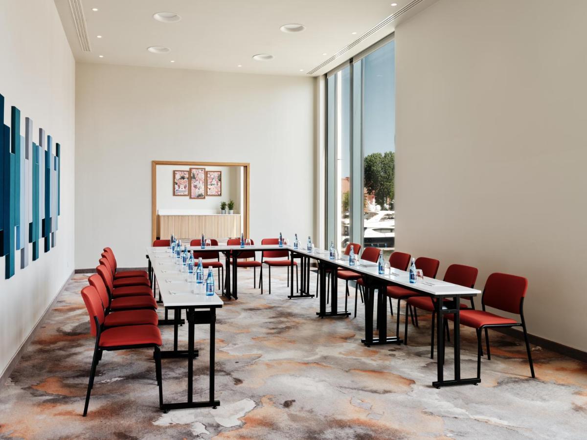 Holiday Inn Gdansk - City Centre By Ihg Екстериор снимка