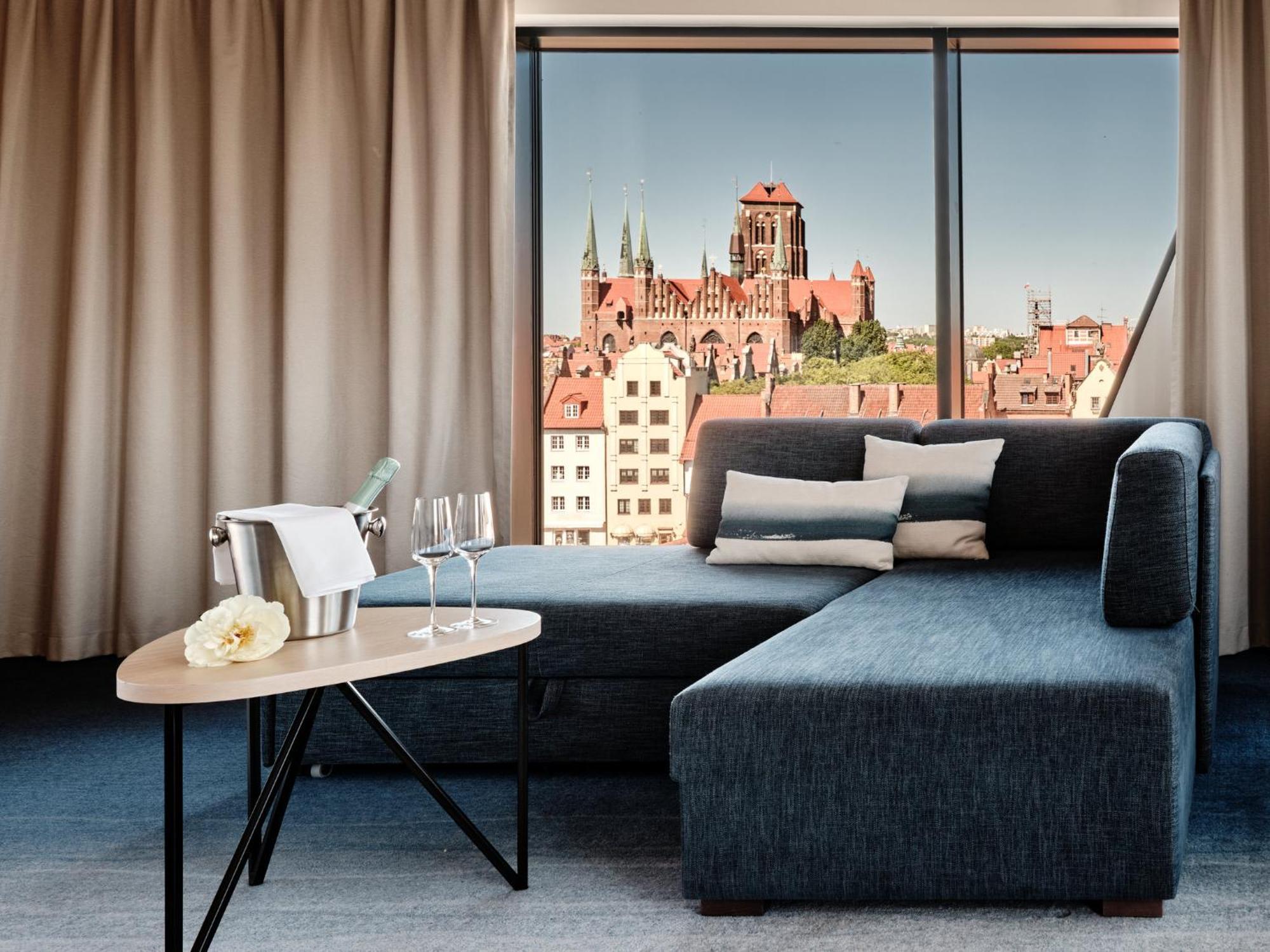 Holiday Inn Gdansk - City Centre By Ihg Екстериор снимка