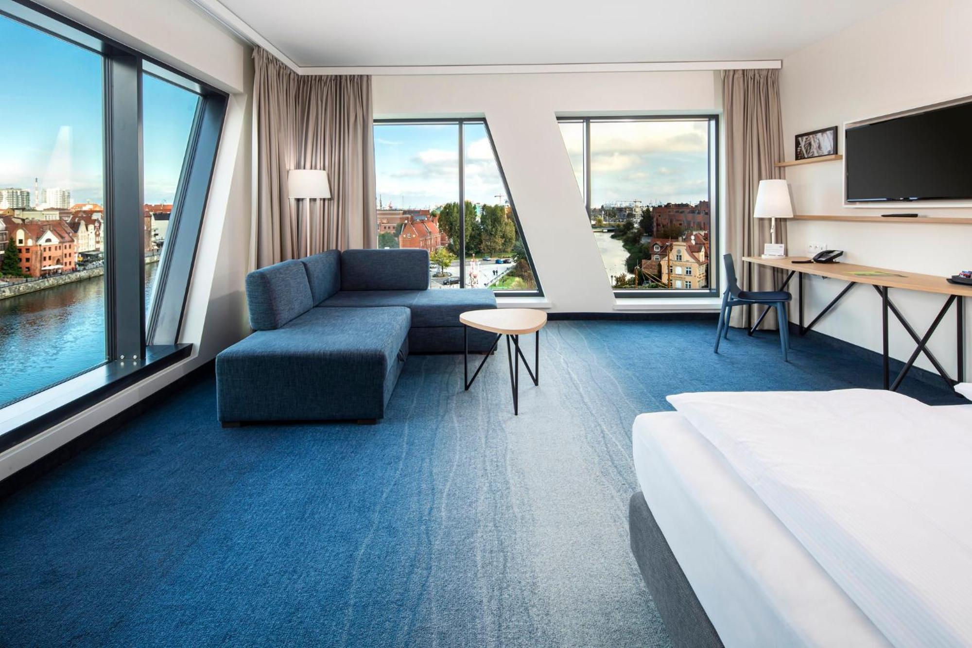 Holiday Inn Gdansk - City Centre By Ihg Екстериор снимка